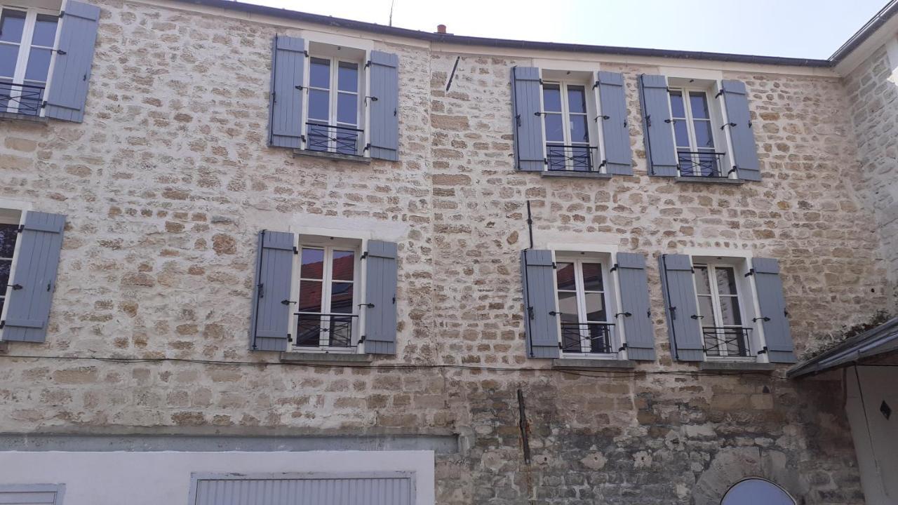 Chez Ma Petite Reine 1 Appartement Pontoise Buitenkant foto