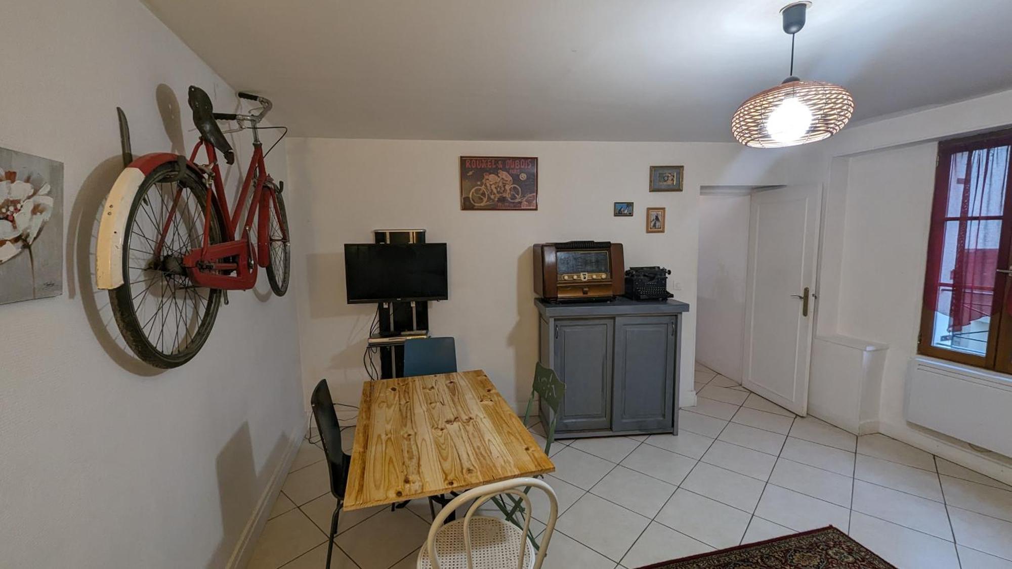 Chez Ma Petite Reine 1 Appartement Pontoise Buitenkant foto